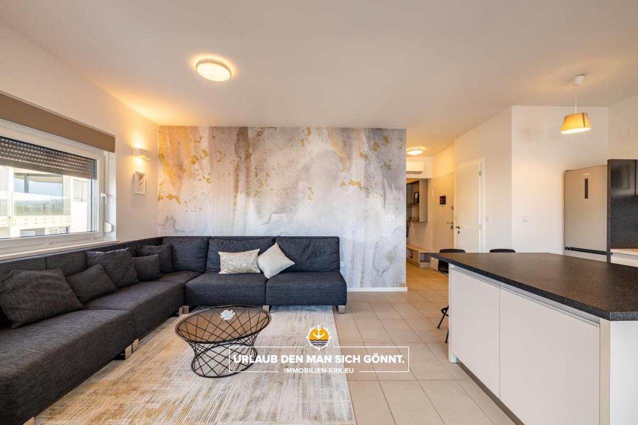 Penthouse Panorama Deluxe In Malinskaアパートメント エクステリア 写真