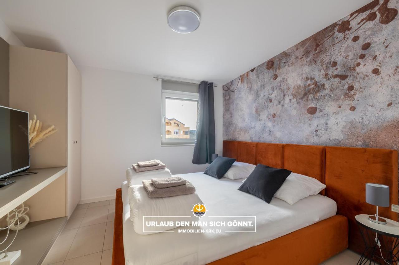 Penthouse Panorama Deluxe In Malinskaアパートメント エクステリア 写真