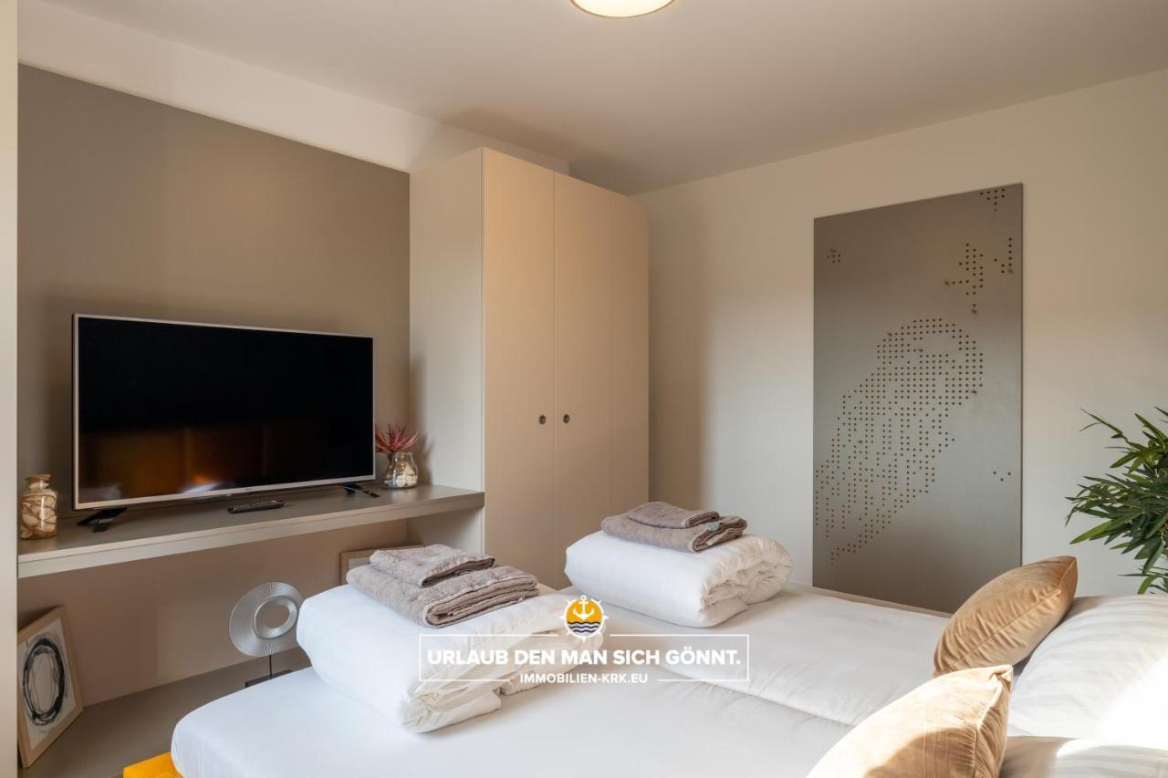 Penthouse Panorama Deluxe In Malinskaアパートメント エクステリア 写真