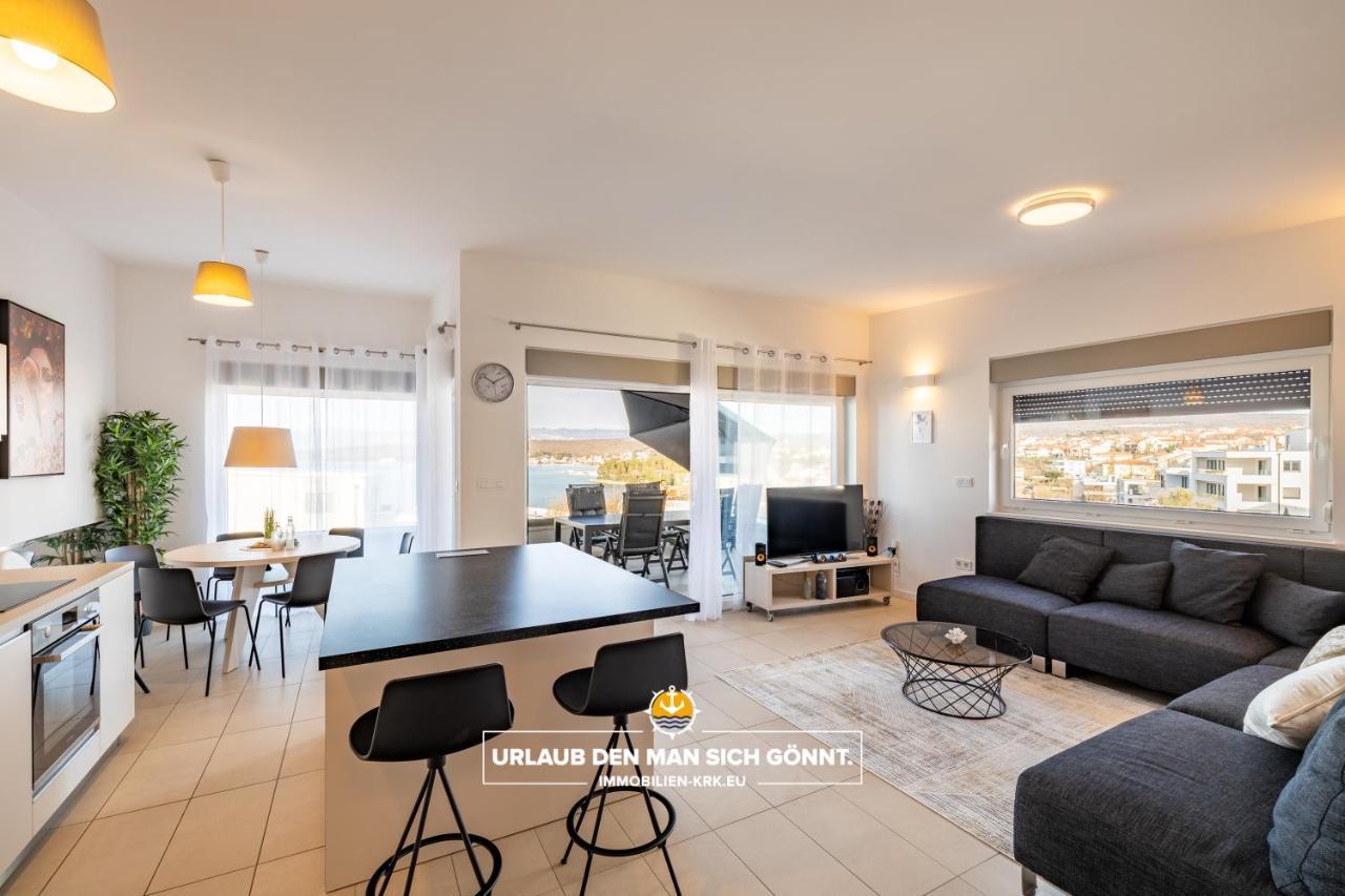 Penthouse Panorama Deluxe In Malinskaアパートメント エクステリア 写真