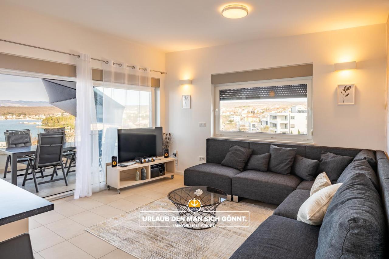 Penthouse Panorama Deluxe In Malinskaアパートメント エクステリア 写真