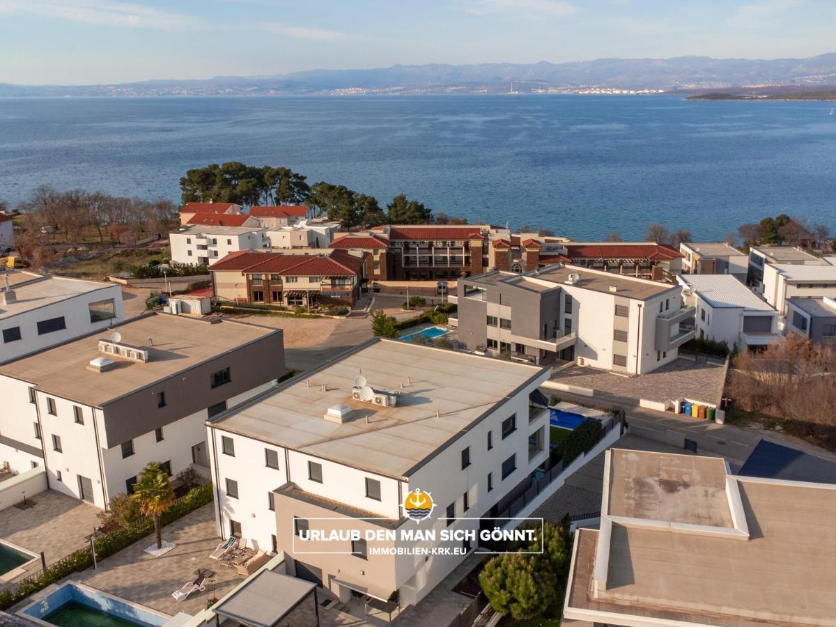 Penthouse Panorama Deluxe In Malinskaアパートメント エクステリア 写真